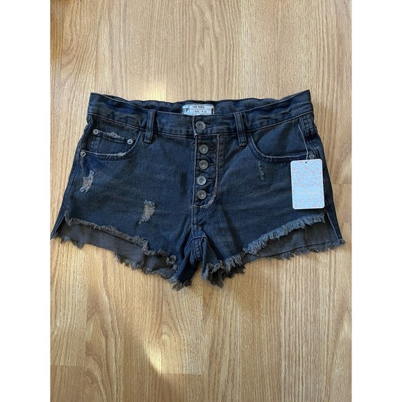 NWT Free People Dark Wash Runaway Slouch Denim Cut Off Button Fly Shorts… - Picture 3 of 11